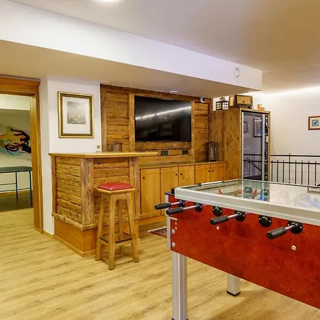 Hubertus Alpine Living Lägenhetshotell 4*