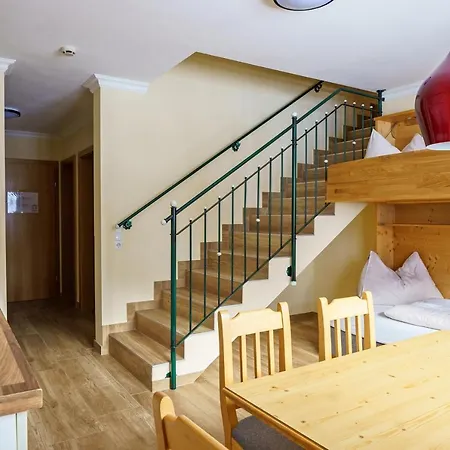 Hubertus Alpine Living 4*