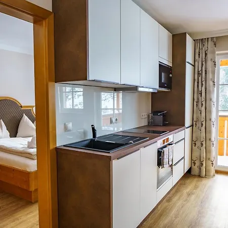 Lägenhetshotell Hubertus Alpine Living Obertauern