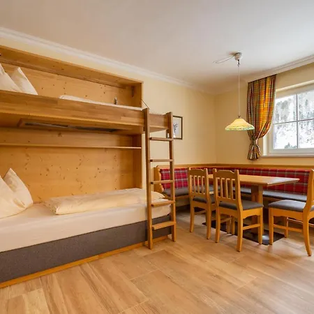 Lägenhetshotell Hubertus Alpine Living Obertauern